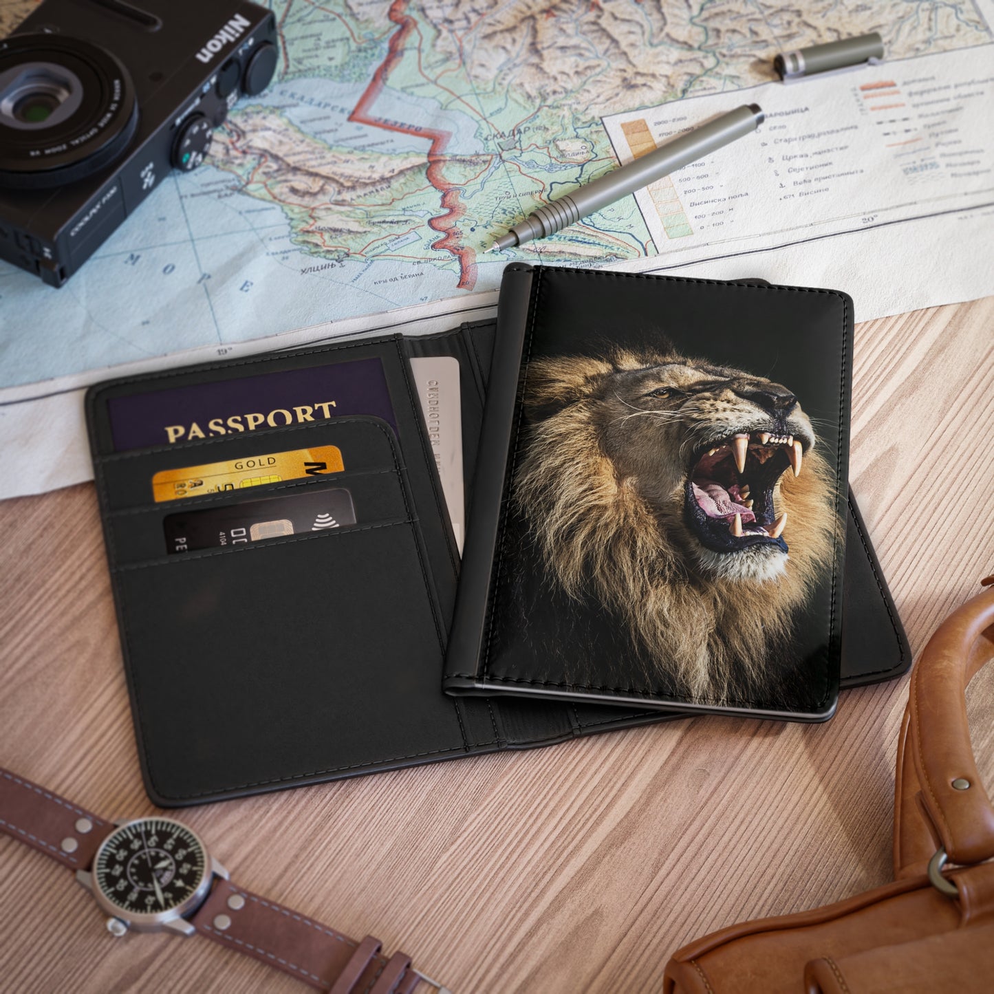 Roaring Lion Design Passport Cover