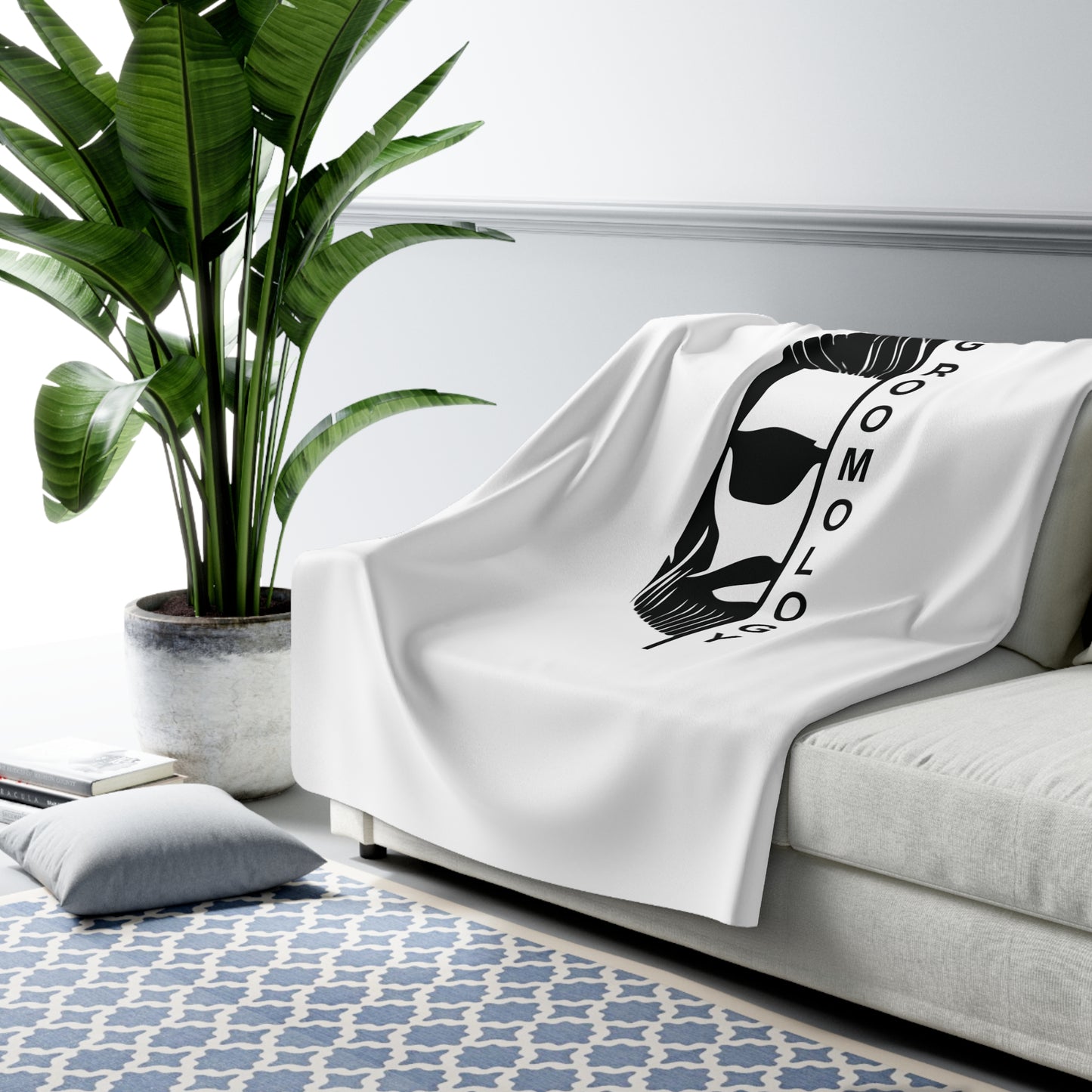Groomology Oversized Sherpa Fleece Blanket